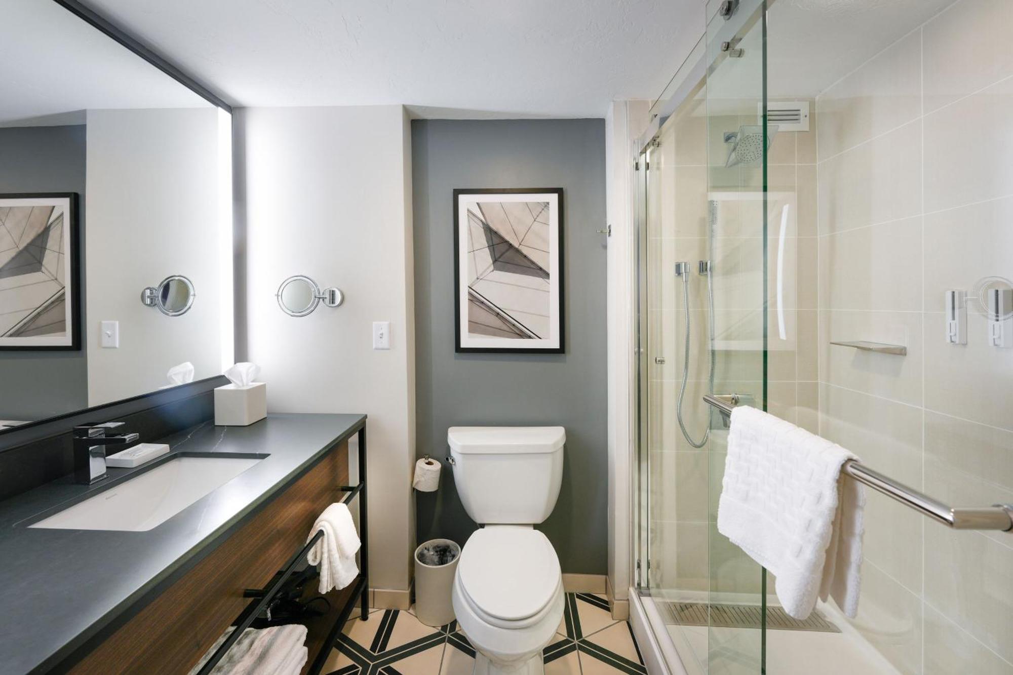 Oshkosh Marriott Waterfront Hotel & Convention Center エクステリア 写真